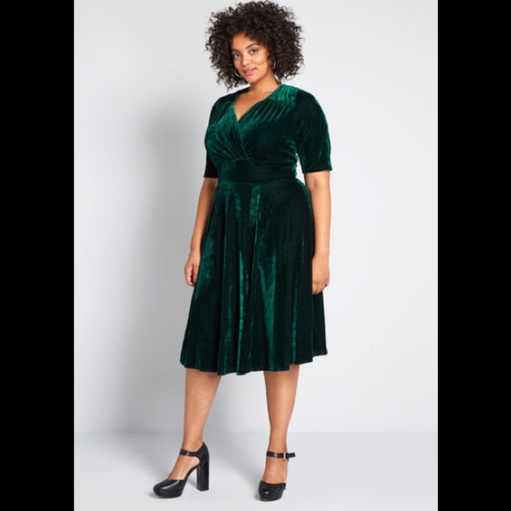 Modcloth Collectif Green Velvet Midi Dress 3X